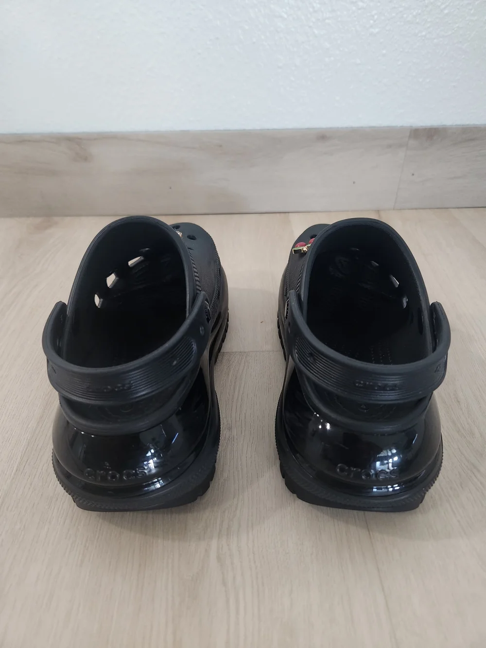 CROCS black women